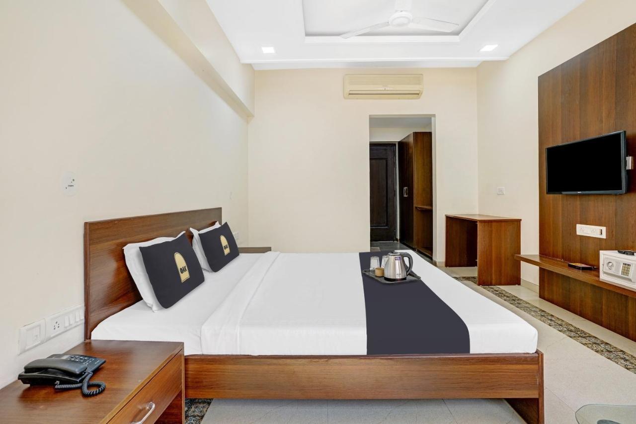 Townhouse Oak Hotel Rama Насик Экстерьер фото